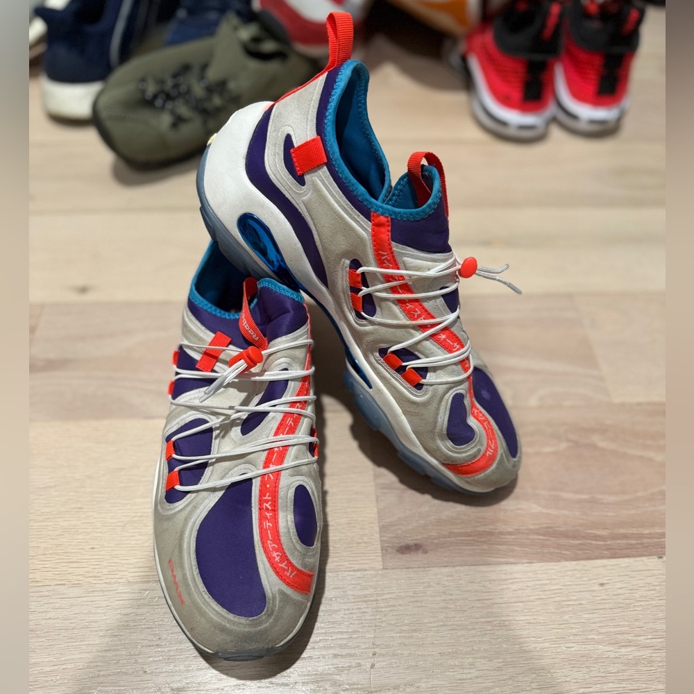 Reebok Sneakers